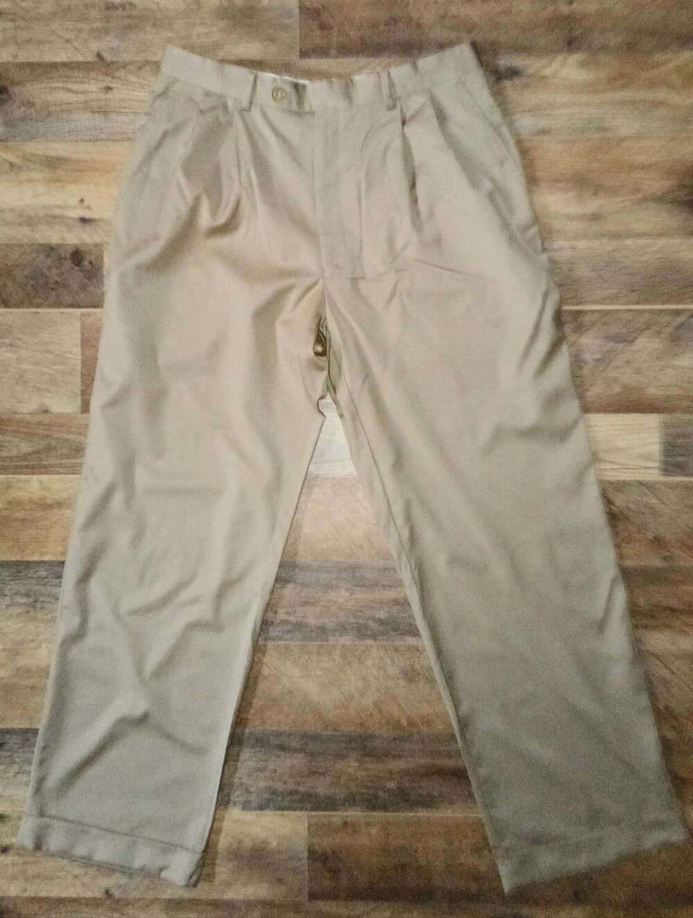 Men's Lauran Ralph Lauren casual dress pants size 32 R Tan